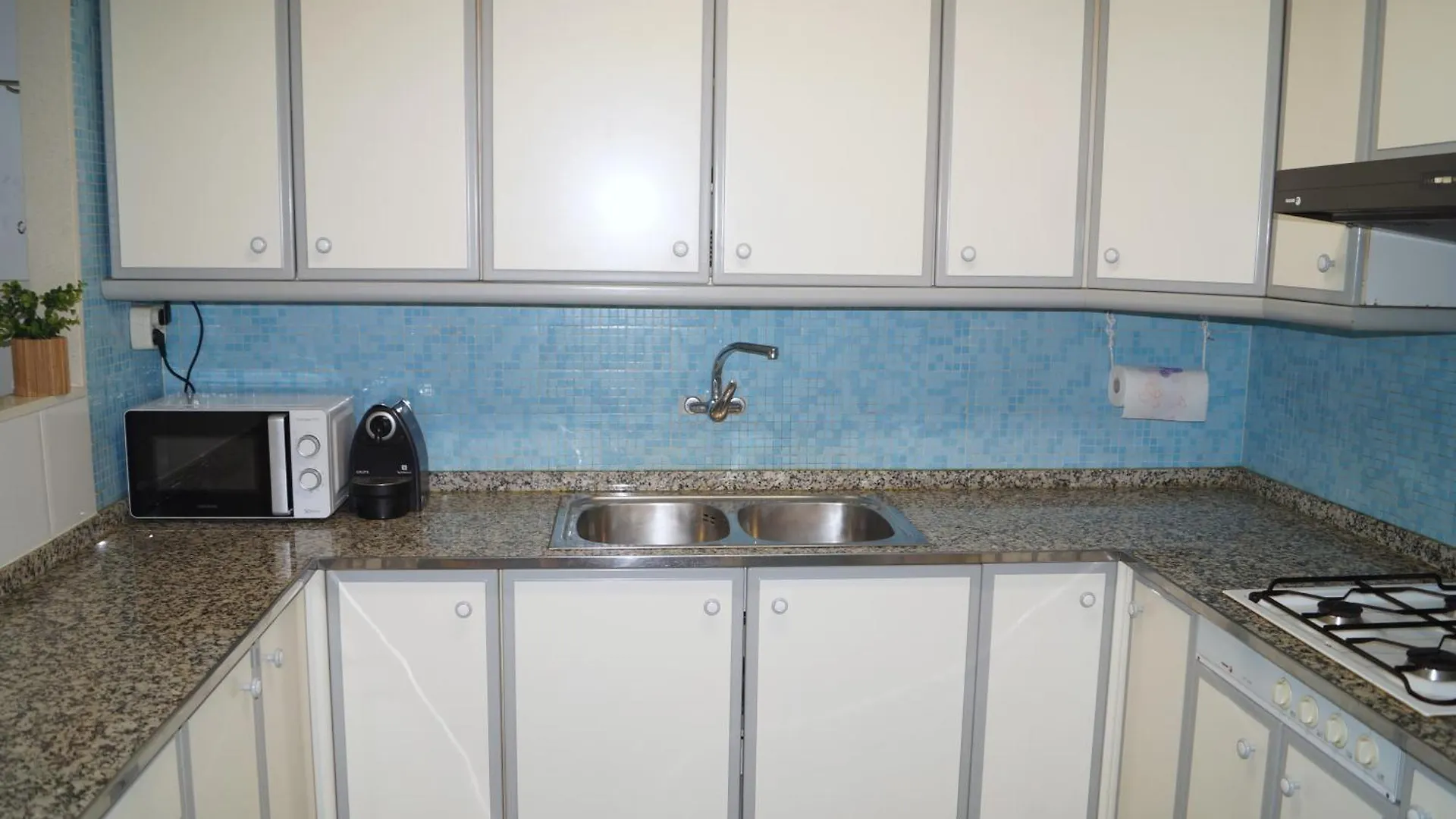 Tahiti Cambrils Sea Apartamento 0*,